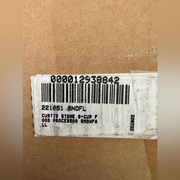 NIB Curtis Stone 8 Cup Food Processor Slice Chop Shred and Blend 2 Speed Power - Picture 4 of 4